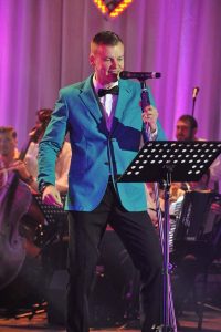 Razvan Chebeleu-showman