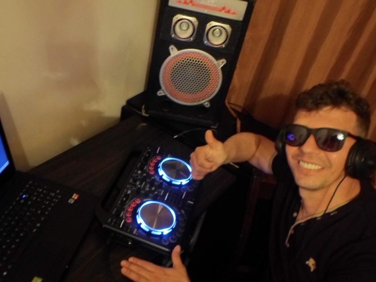 Dj Assante