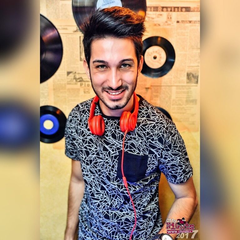 Funky DJ