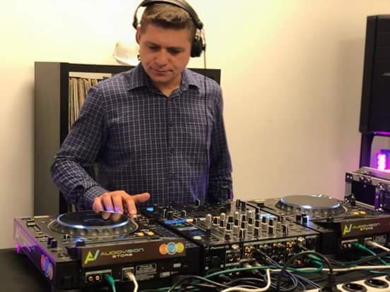 Dj.Dino