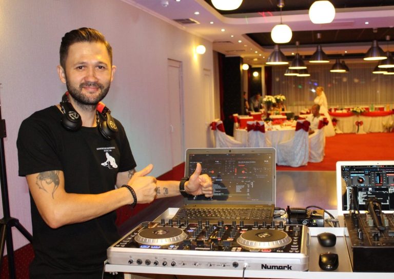 DJ LUKAS